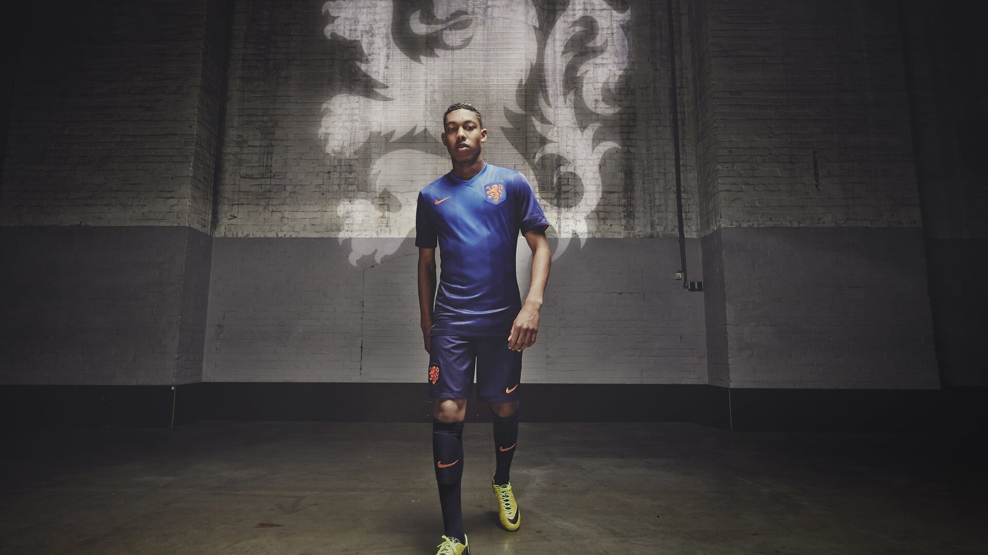 开云体育APP下载-国际米兰3-1牙买加,奥斯梅恩舞台越大越强,蓝黑军团火力全开